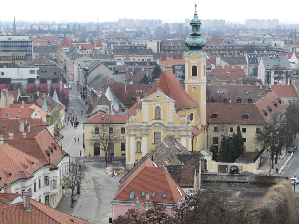 M.M. Home Apartman Győr Eksteriør billede